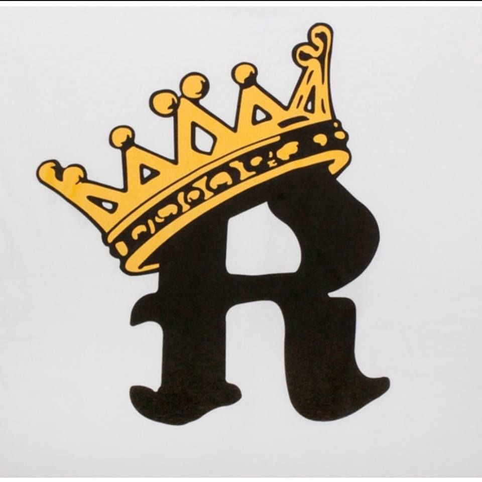 Crowned Royals” Oversized Tee – BillionaireZ Edition